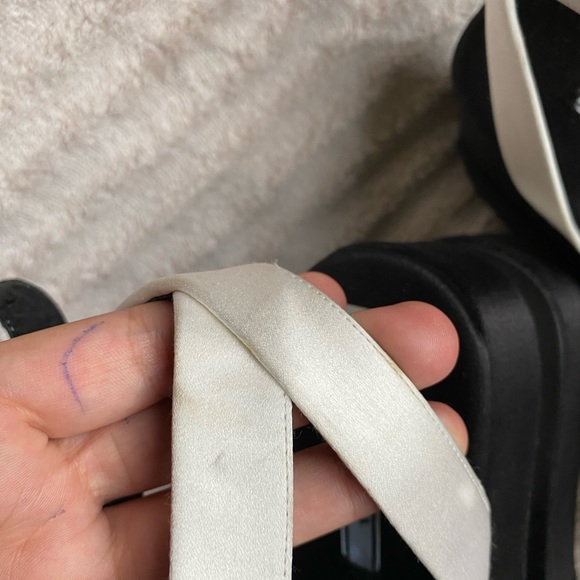 Prada double geta satin plataforms sandals white and black - Picture 5 of 12